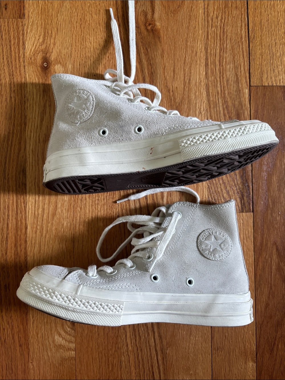 White 'I ♥ NY' High-Top Converse Sneakers - Picture 3 of 3